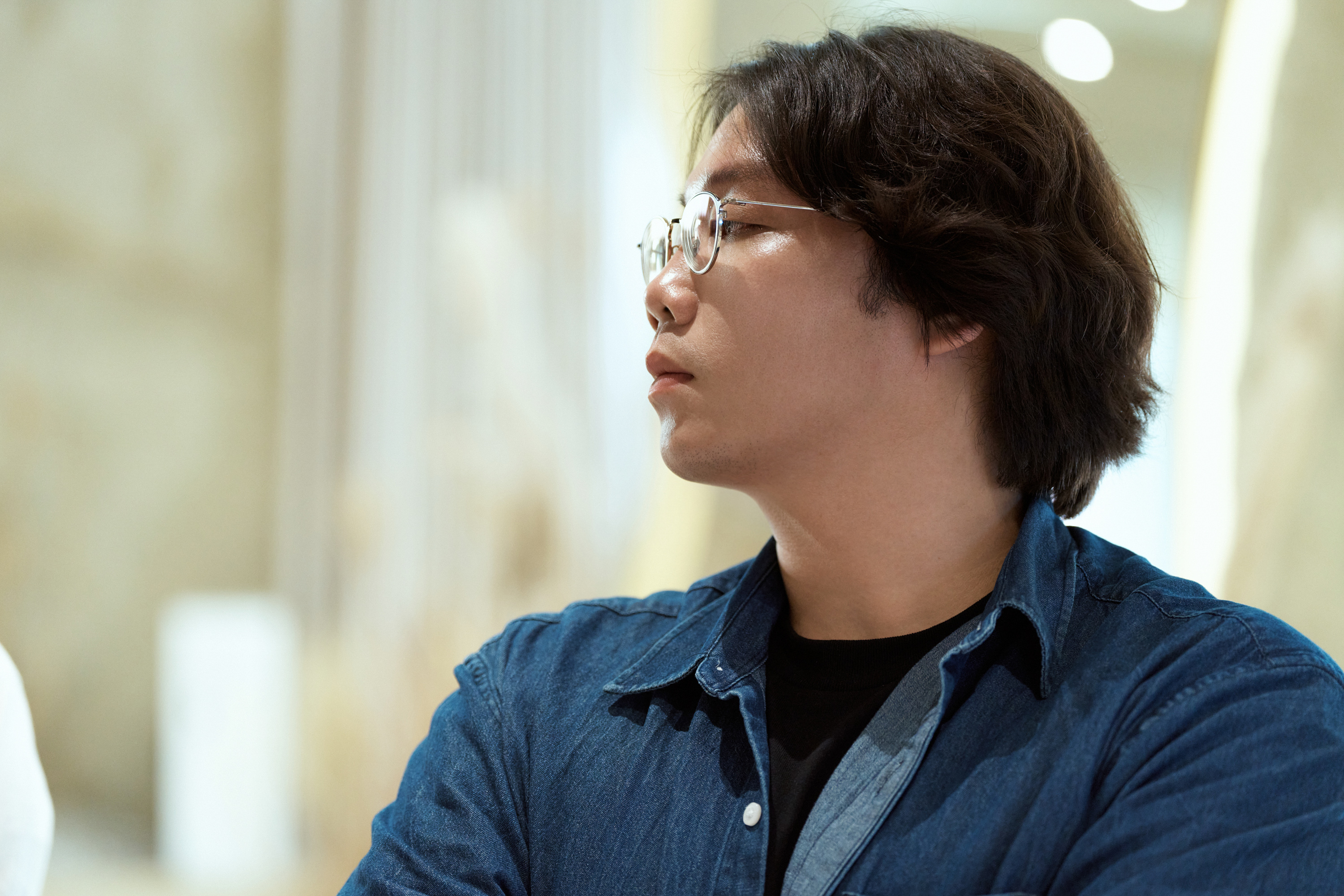 스킨1004 콘텐츠와 커뮤니케이션을 담당하는 최준환 콘텐츠 팀장. 그는 브랜드의 철학을 담는 콘텐츠를 고민하고 있다. ⓒ롱블랙
