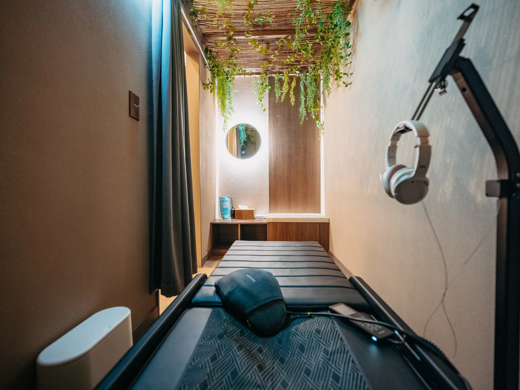 운동 후 휴식을 취할 수 있는 릴렉스룸. 운동 후 피로를 풀고, 부드러운 음악을 들을 수 있다. ⓒ리조트피플